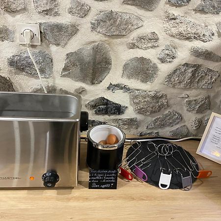 Hotel La Bonne Hotesse 샹봉 쉬르 라크 외부 사진