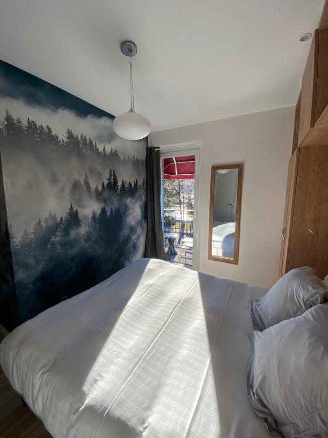 Hotel La Bonne Hotesse 샹봉 쉬르 라크 외부 사진