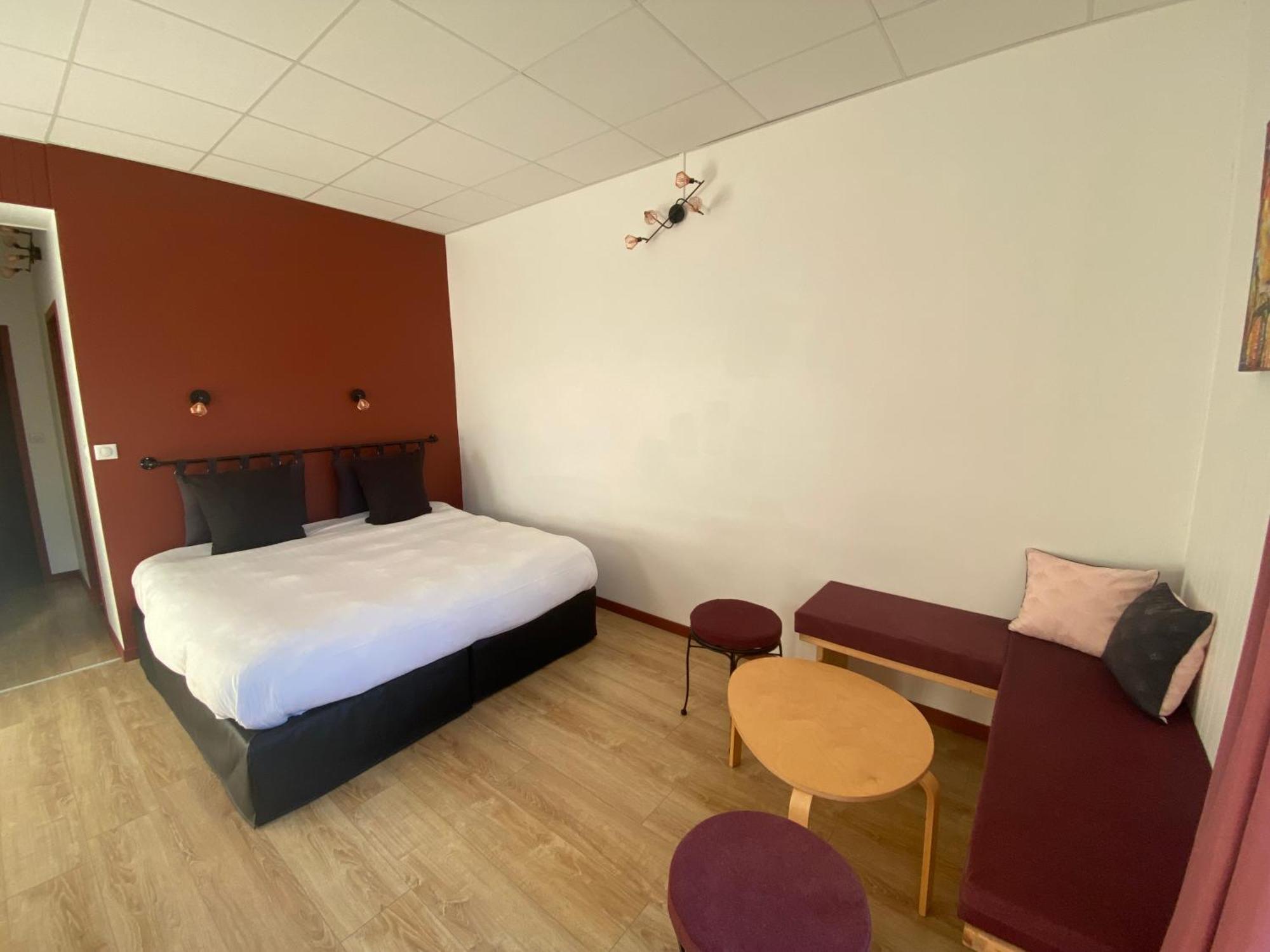 Hotel La Bonne Hotesse 샹봉 쉬르 라크 외부 사진