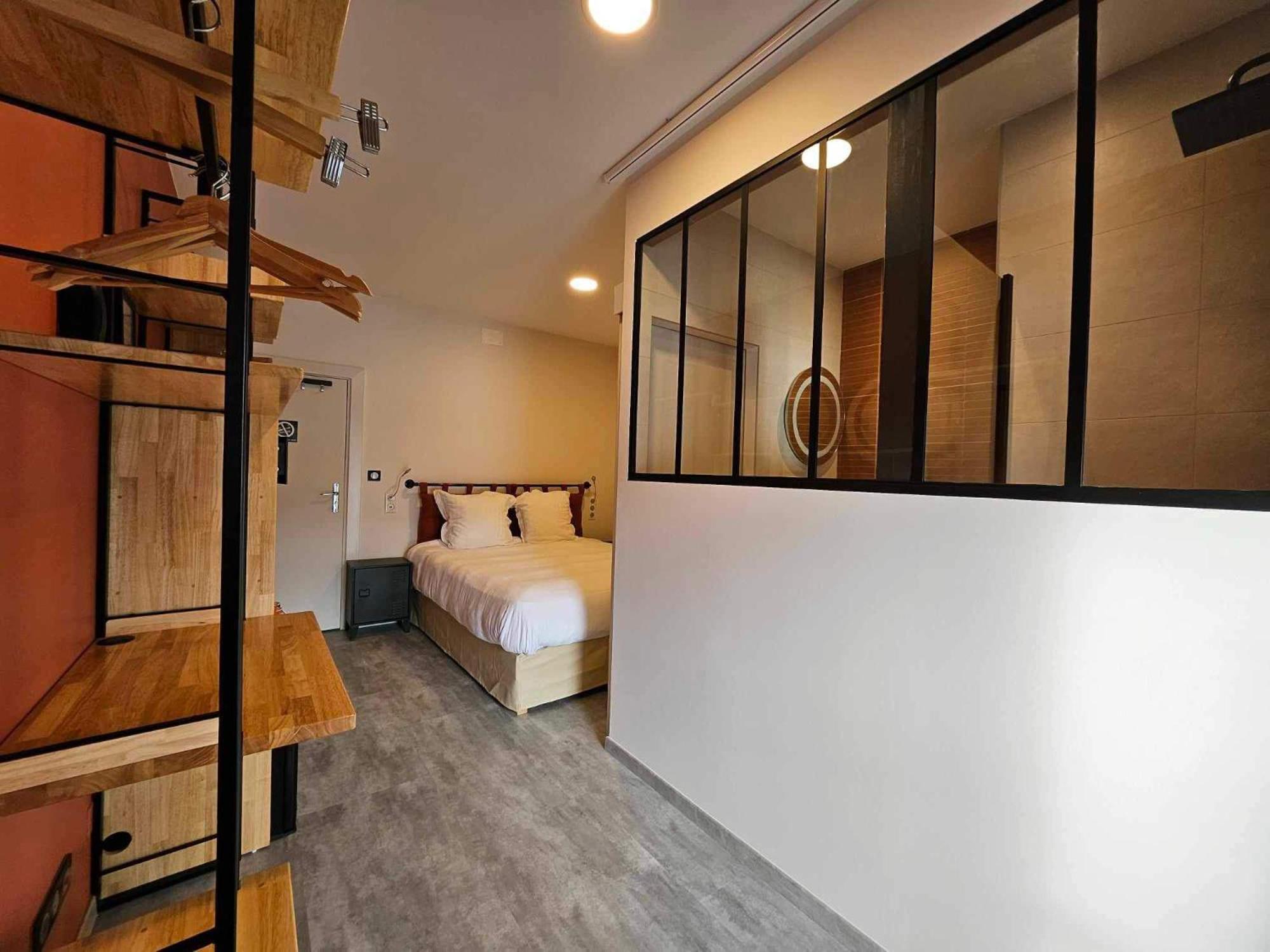 Hotel La Bonne Hotesse 샹봉 쉬르 라크 외부 사진